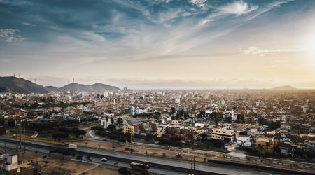 Aarom ore Db7 U Co82c Y unsplash